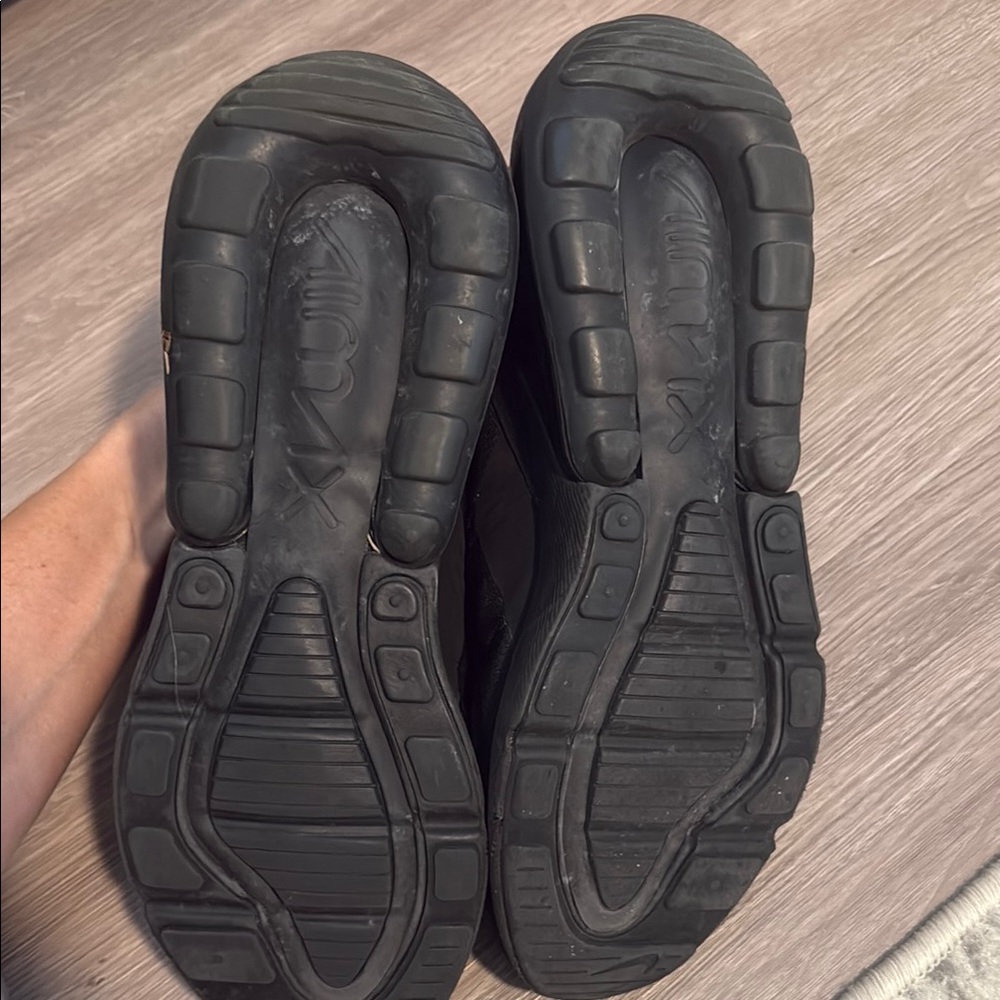 Nike 270 - Picture 4 of 6
